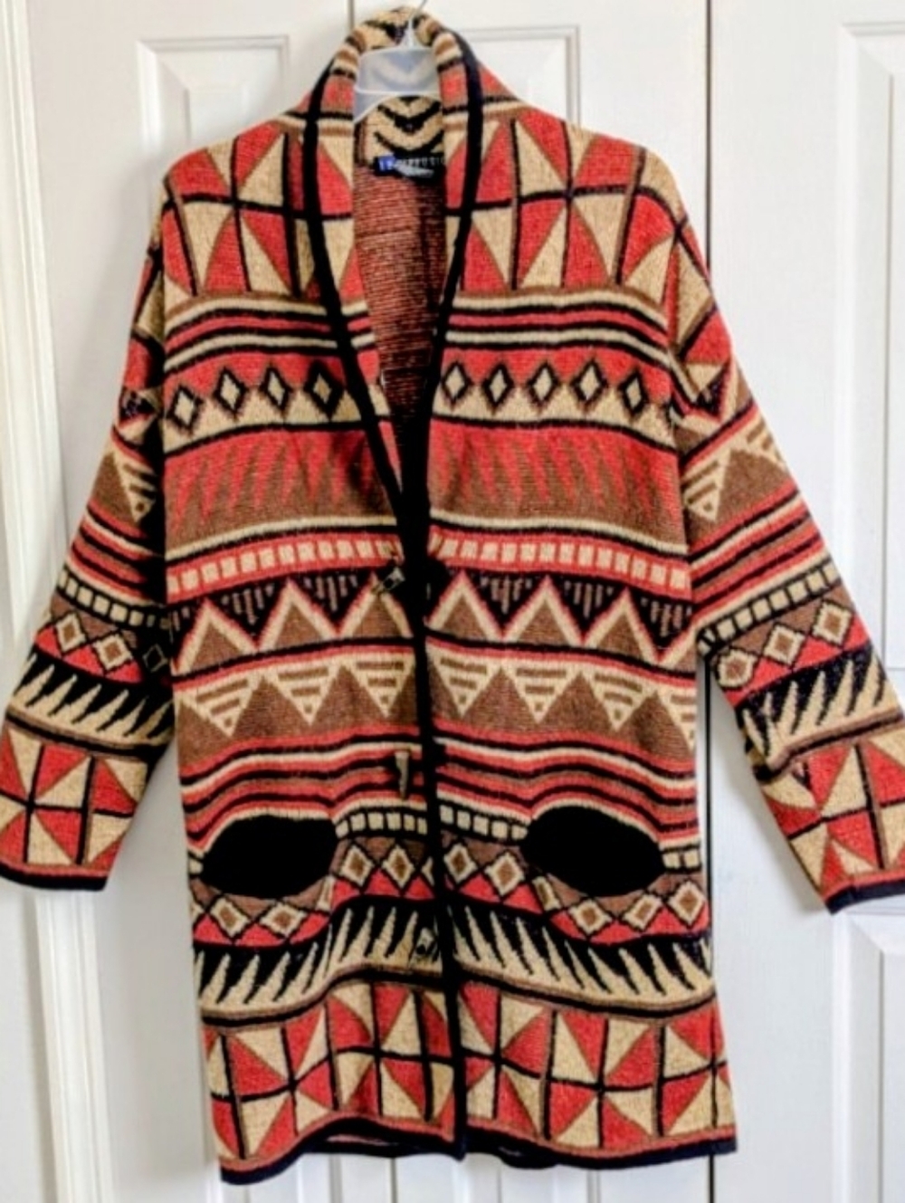 IB Diffusion Southwestern Print Long Sweater Toggle Horn Button Women's Small